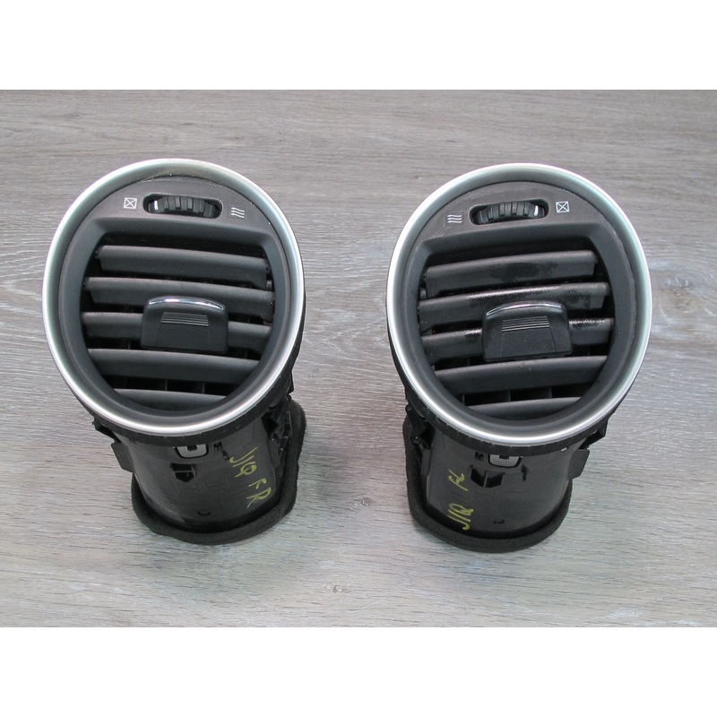 2014-2020 Infiniti QX60 Dash Front Left & Right A/C Air Vent Set of 2