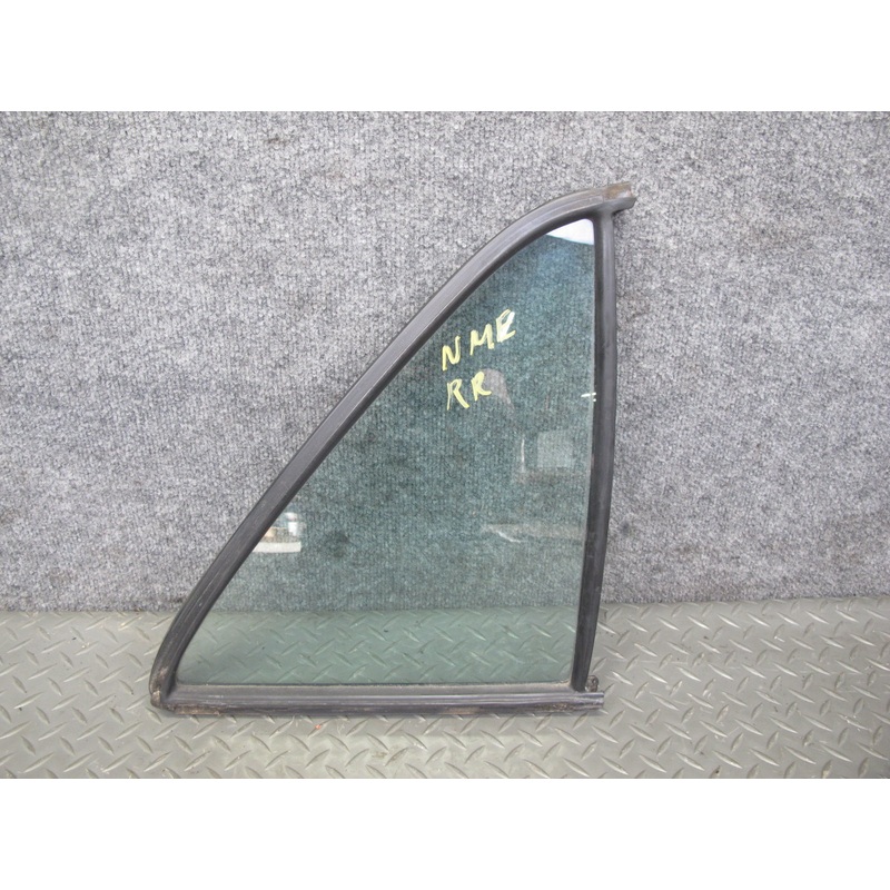 75-85 Mercedes W123 Rear Right Door Vent Glass Window OEM