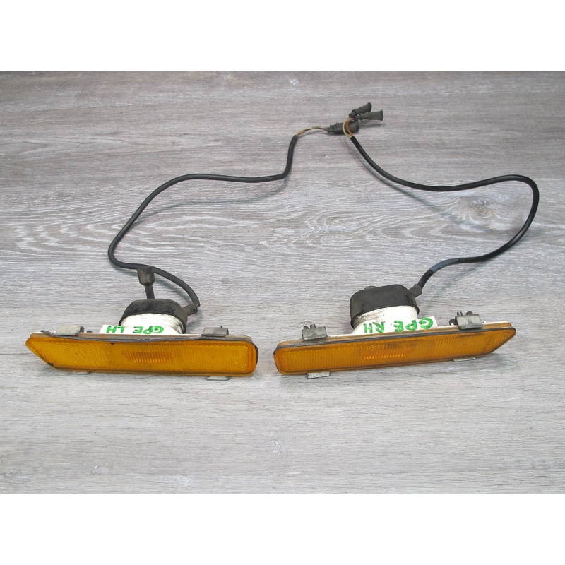 1978-1986 Porsche 928 S Front Left & Right Side Marker Light Lamp Set of 2