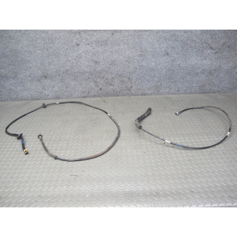 91-92 Toyota SW21L MR2 NON Turbo 4-SPEED A/T Set of 2 Speedometer Cable OEM
