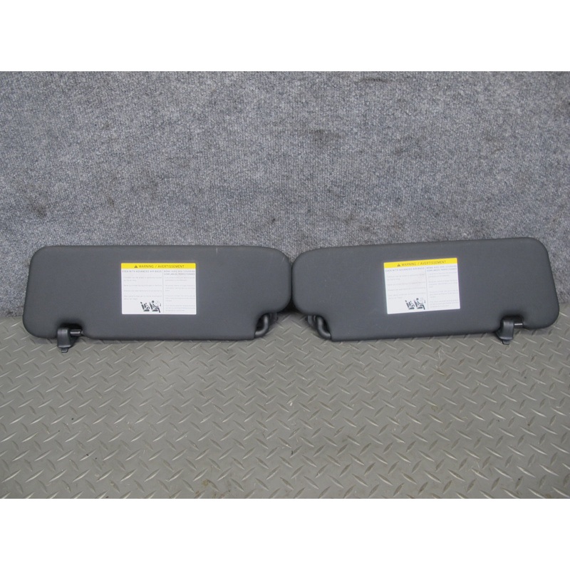 10-19 Nissan 370Z Z34 Convertible Set of 2 Front Right & Left Sunvisor Black OEM
