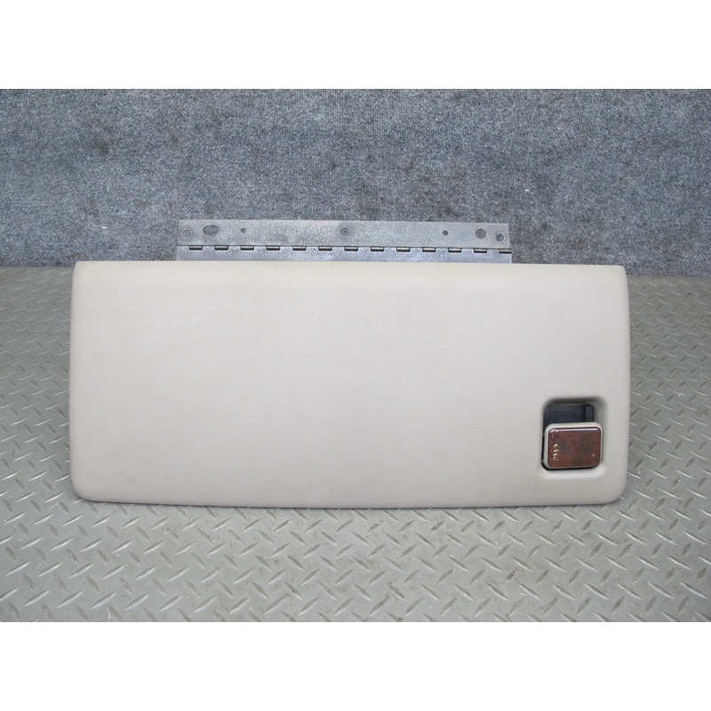 2003-2007 Hummer H2 Front Right Passenger Dash Glove Box Compartment Storage