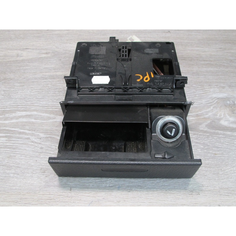 2003-2010 Porsche Cayenne 957 Dash Ashtray Ash Tray w Lighter