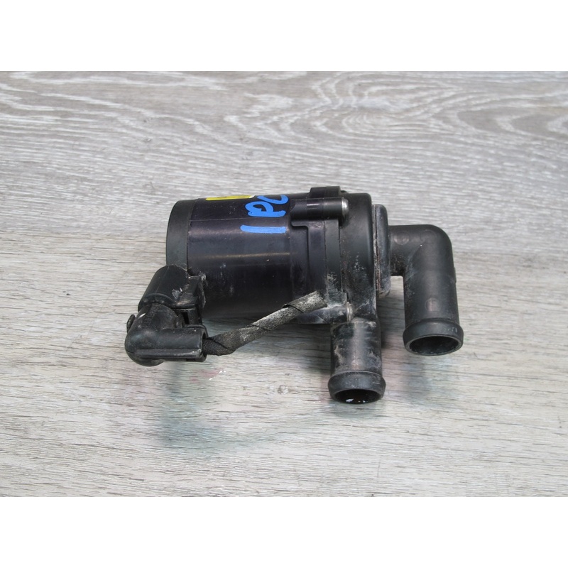 2003-2010 Porsche Cayenne 957 Engine Auxiliary Secondary Coolant Water Pump