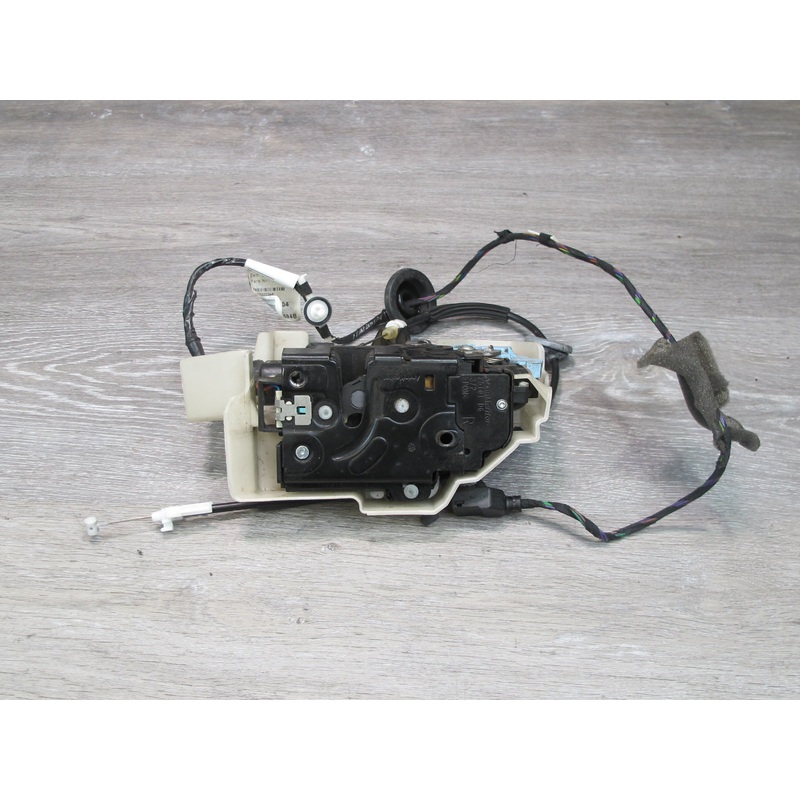 2003-2010 Porsche Cayenne 957 Rear Right Door Lock Latch Actuator