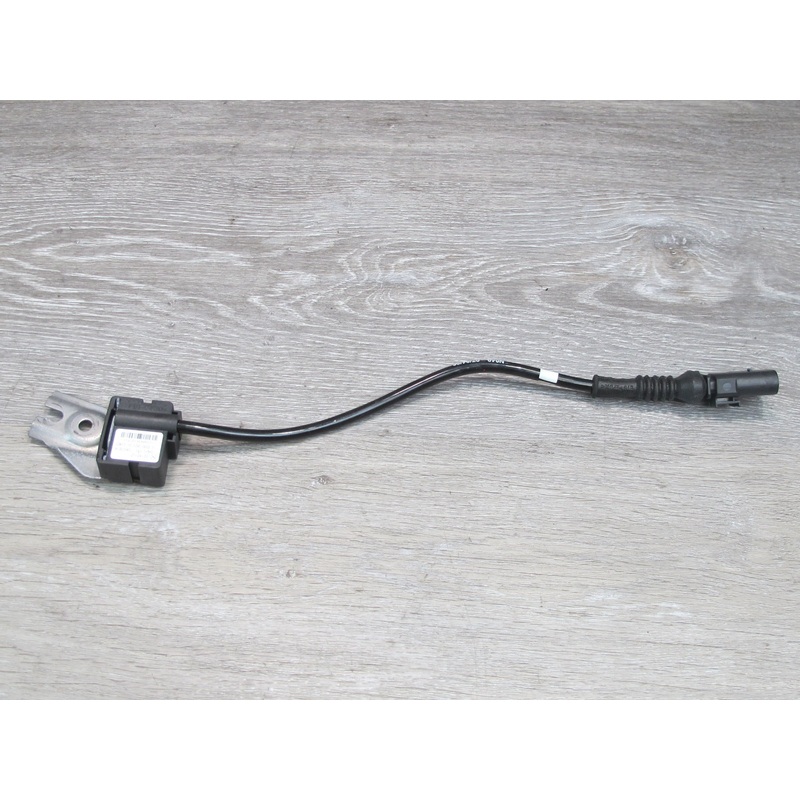 2008-2010 Porsche Cayenne 957 Acceleration Rear Sensor 7L0907673E