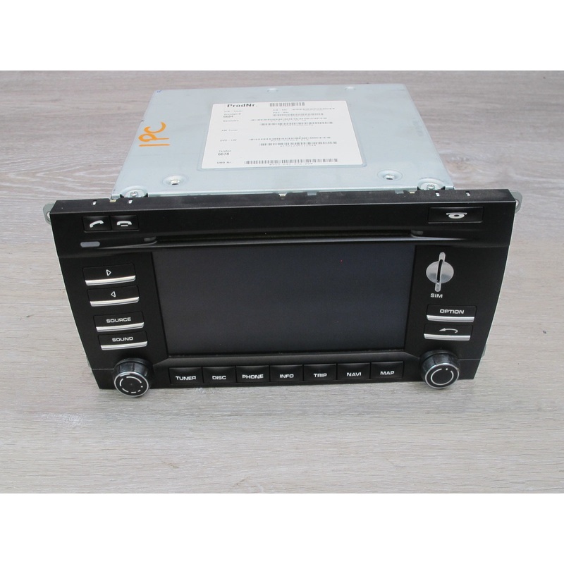 2008-2010 Porsche Cayenne 957 Audio Navigation GPS Display Screen Stereo Radio