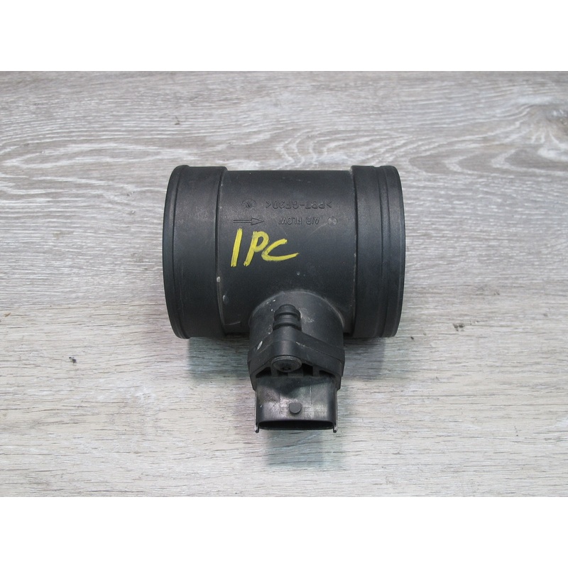 2008-2010 Porsche Cayenne 957 GTS Mass Air Flow Sensor Housing MAF 7L5906461B