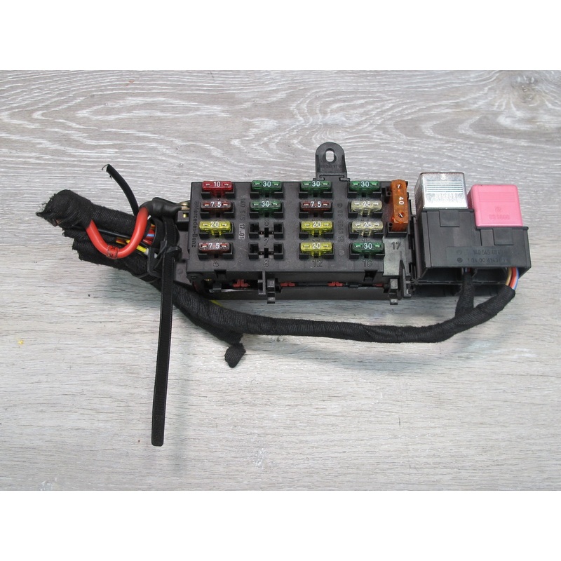 94-99 Mercedes W140 Rear Trunk Fuse Relay Box 1405451701 OEM