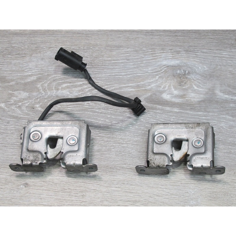 2008-2014 BMW E71 E72 X6 Front Left & Right Hood Lock Set of 2