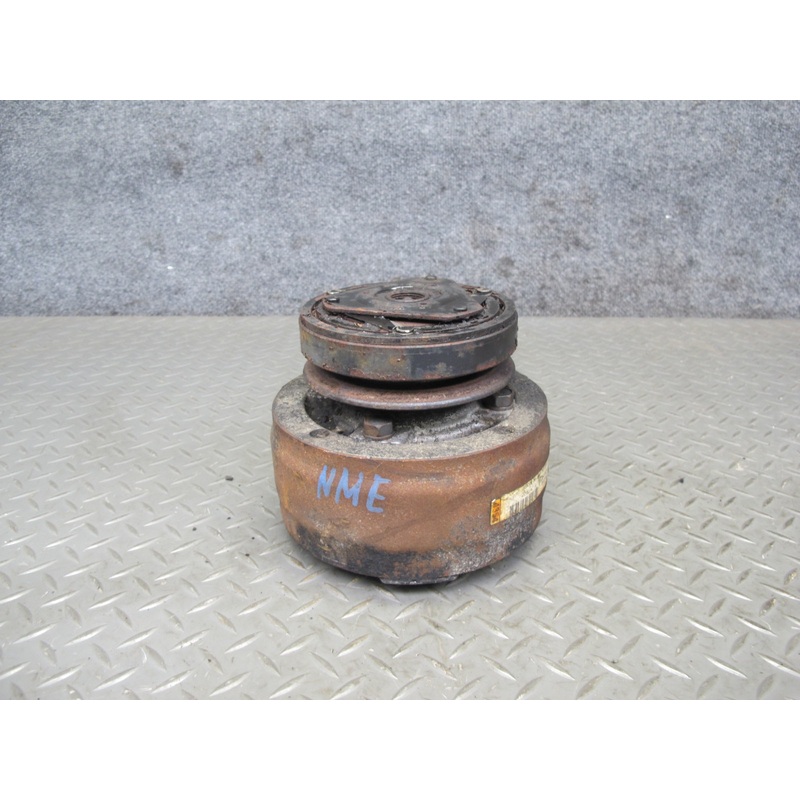 81-85 Mercedes W123 300D A/C Air Condition Compressor OEM