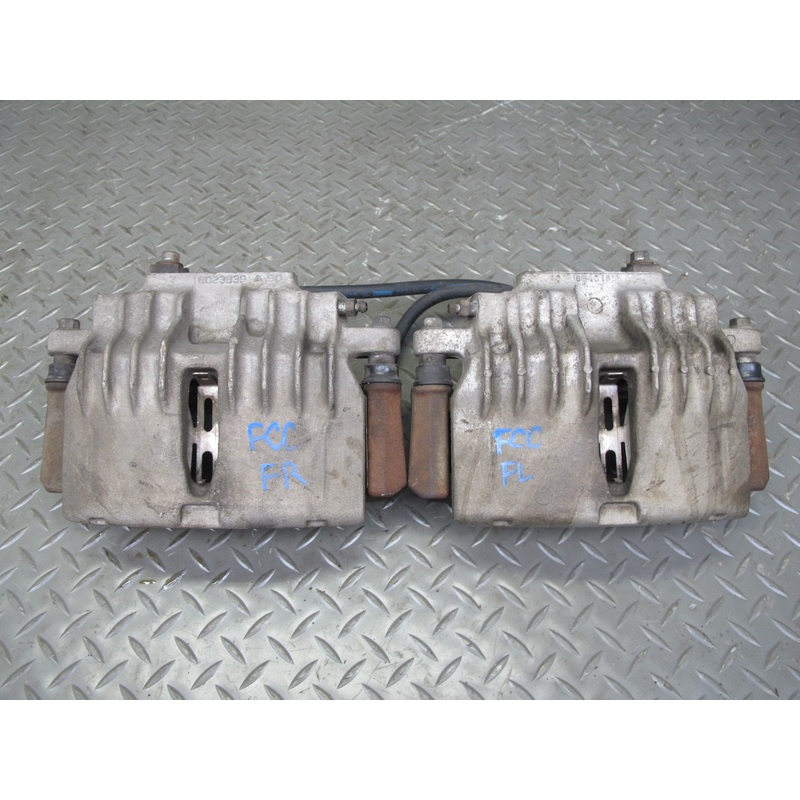 98-02 Chevrolet Camaro Z28 Set of 2 Front Left & Right Brake Caliper OEM