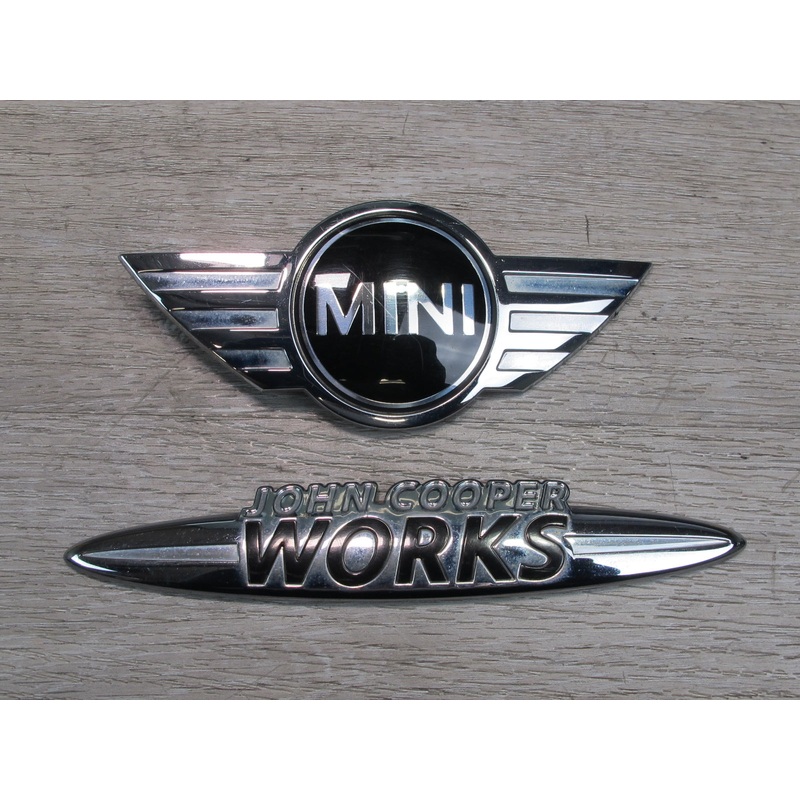 09-15 Mini JCW R55 R56 R57 R58 R59 Rear Trunk Lid Emblem Logo Symbol Set OEM