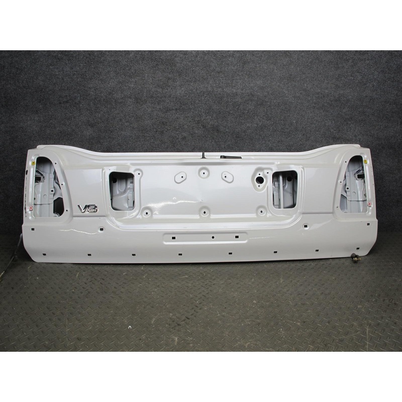 2004-2007 Lexus UZJ100L LX470 Rear Trunk Lid Tailgate Lower Gate Panel White