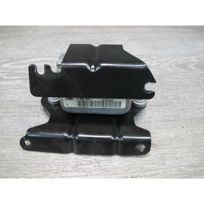 2001-2006 BMW E46 YAW Turn Rate Acceleration Speed Sensor 6764018