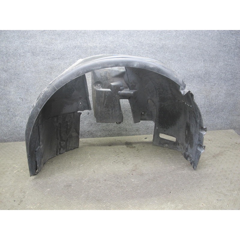 2006-2010 BMW E63 E64 Front Right Fender Liner Wheel Arch Splash Shield 7009717