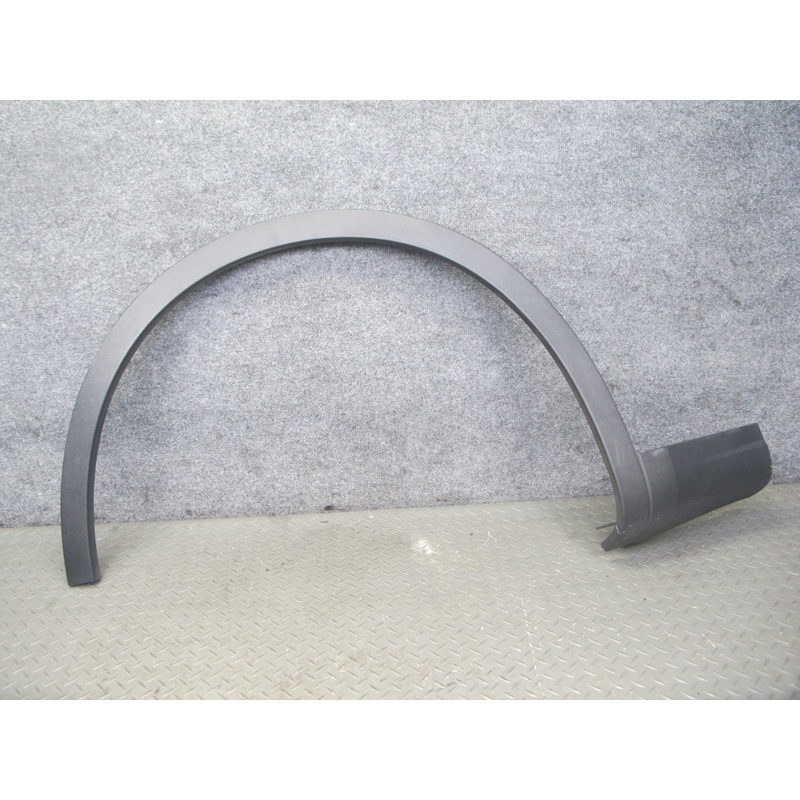 2017-2020 Maserati Levante M161 Front Left Wheel Arch Fender Flare Molding