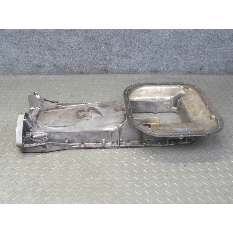 86-91 Mercedes W126 M117 Engine Motor Upper Oil Pan 1170140002 OEM