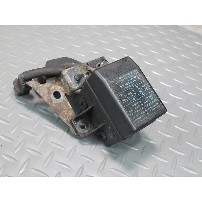 91-93 Mitsubishi 3000GT Under Hood Engine Bay A/C Fan Fuse Relay Box OEM