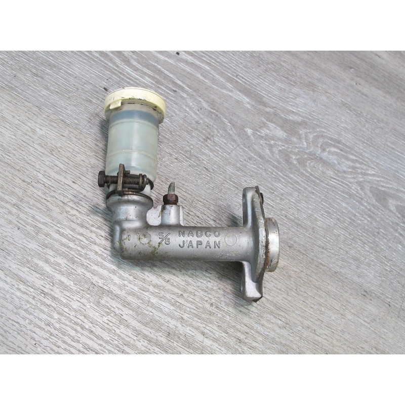 91-99 Mitsubishi 3000GT FWD M/T Clutch Master Cylinder OEM