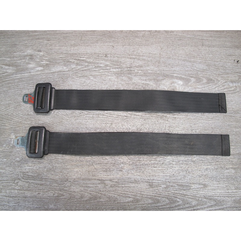 80-82 PORSCHE 924 REAR RIGHT & LEFT SIDE SEATBELT SET OEM