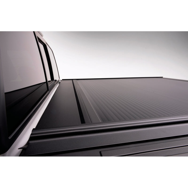 Retrax 15-up F-150 Super Crew & Super Cab (No Stake Pkt Cutout) 5.5ft Bed RetraxONE MX