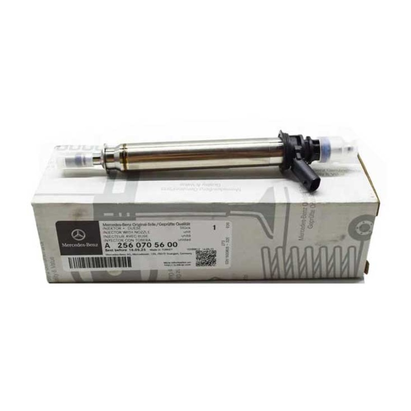 Mercedes Benz Genuine INJECTOR WITH NOZZLE 2560705600