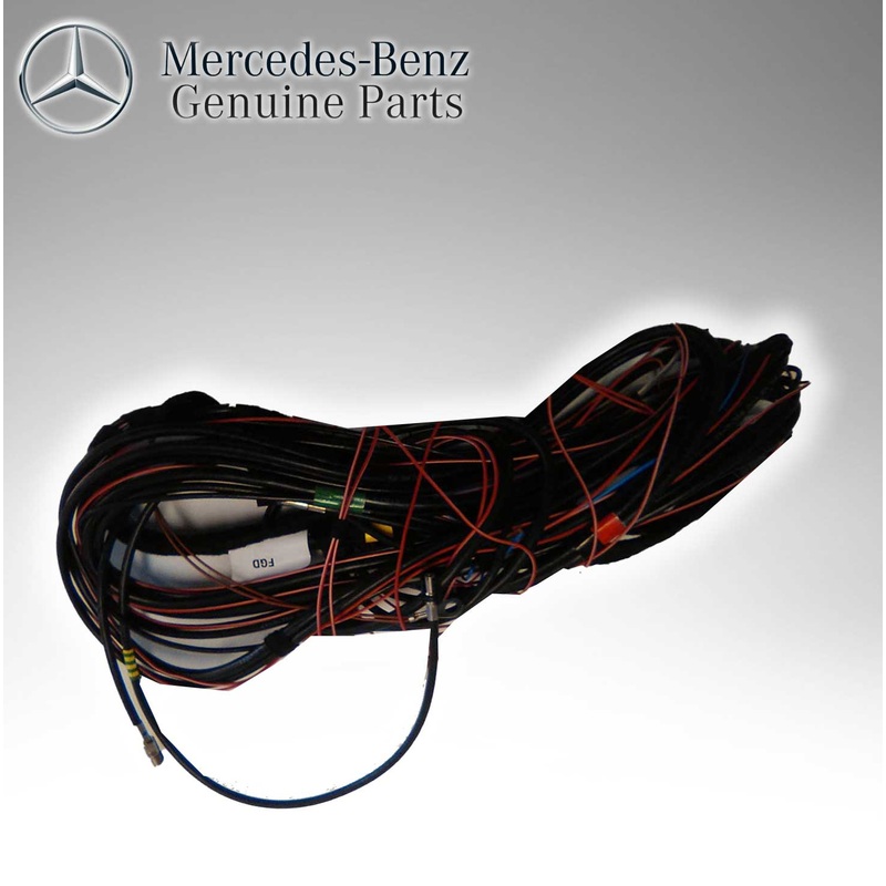 Mercedes Benz Genuine Wiring Harness 2104400909