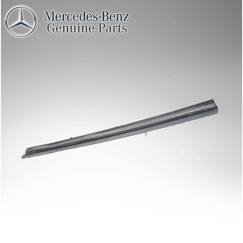 Mercedes Benz Genuine Ledge Weather Strip 2026901362
