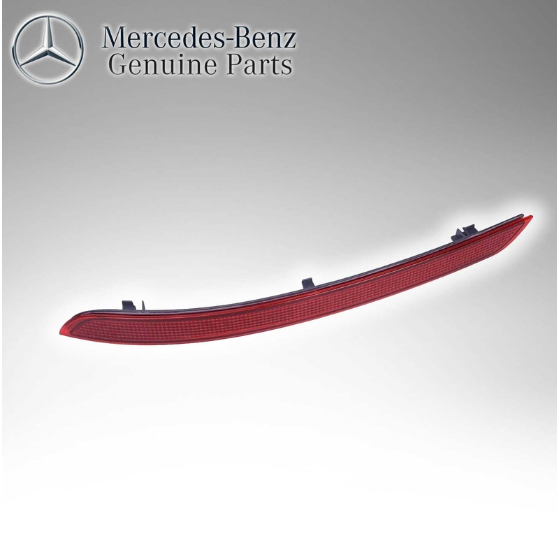 Mercedes Benz Genuine Rear Reflector 1668200174